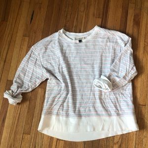 Universal thread Sweater